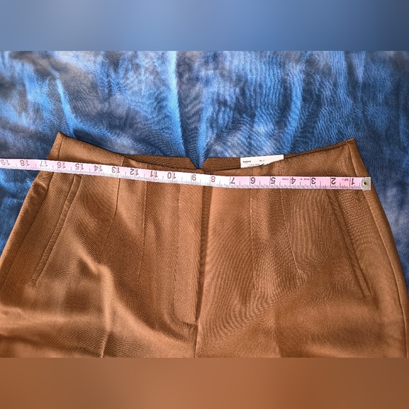 NWT Nine West, Brown, High Rise Tapered Crop, Size 12 - Picture 4 of 7